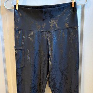 The Drive Clothing Women’s Black Snakeskin Leggings with pocket